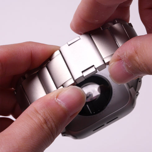 クラシックマグネットチタンバンド【アップルウォッチバンド】