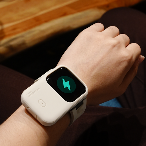 スマートチャージシリコンケース【アップルウォッチケース】