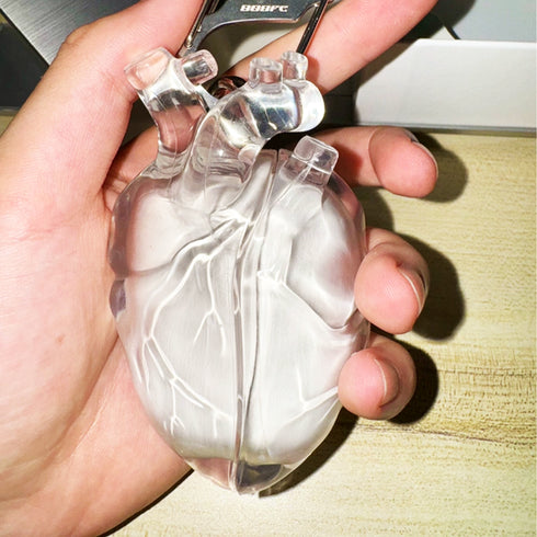 クリアハートプレミアムケース【エアポッツケース】