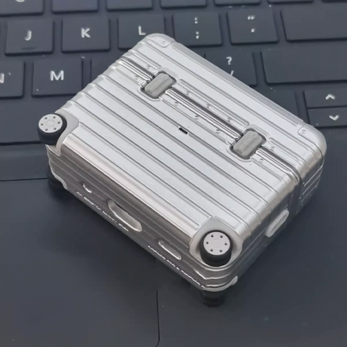 キャリーオリジナルデコケース【エアポッツケース】