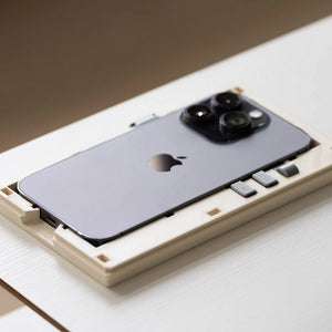 レトロボックスコンピュータケース【iPhoneケース】